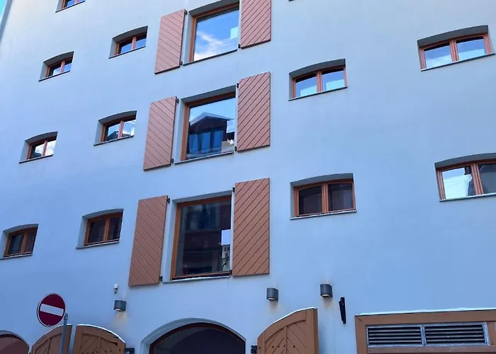 호스텔 3 Monks And Apartments, Old Town *