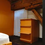 3 Monks And Apartments, Old Town *