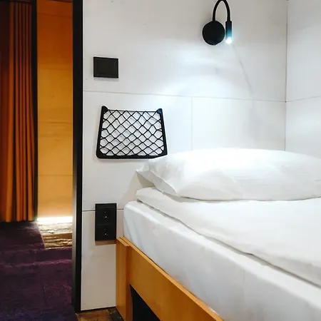 3 Monks And Apartments, Old Town