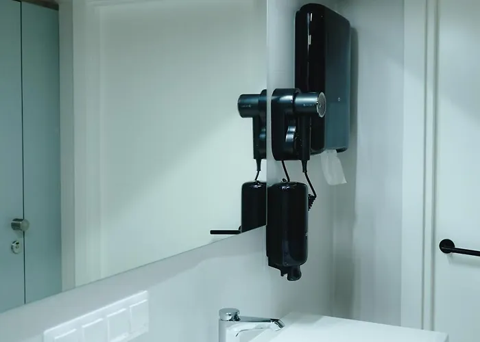 3 Monks And Apartments, Old Town 旅馆 *