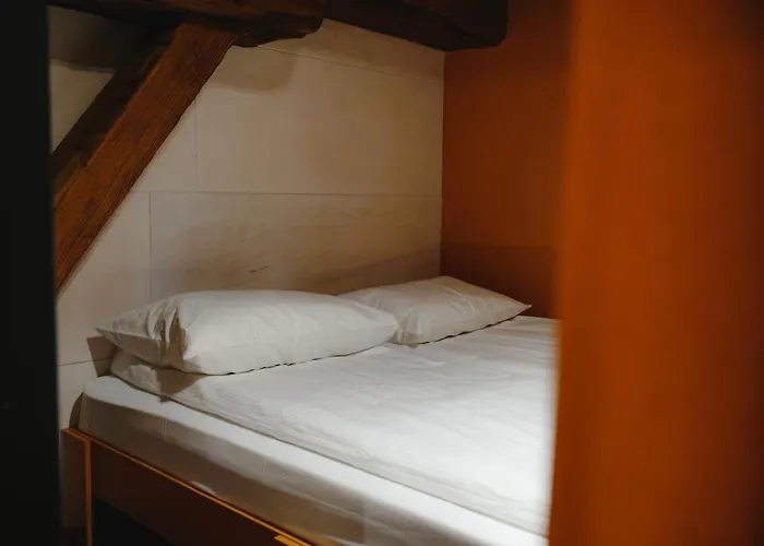 Hostel 3 Monks And Apartments, Old Town Riga